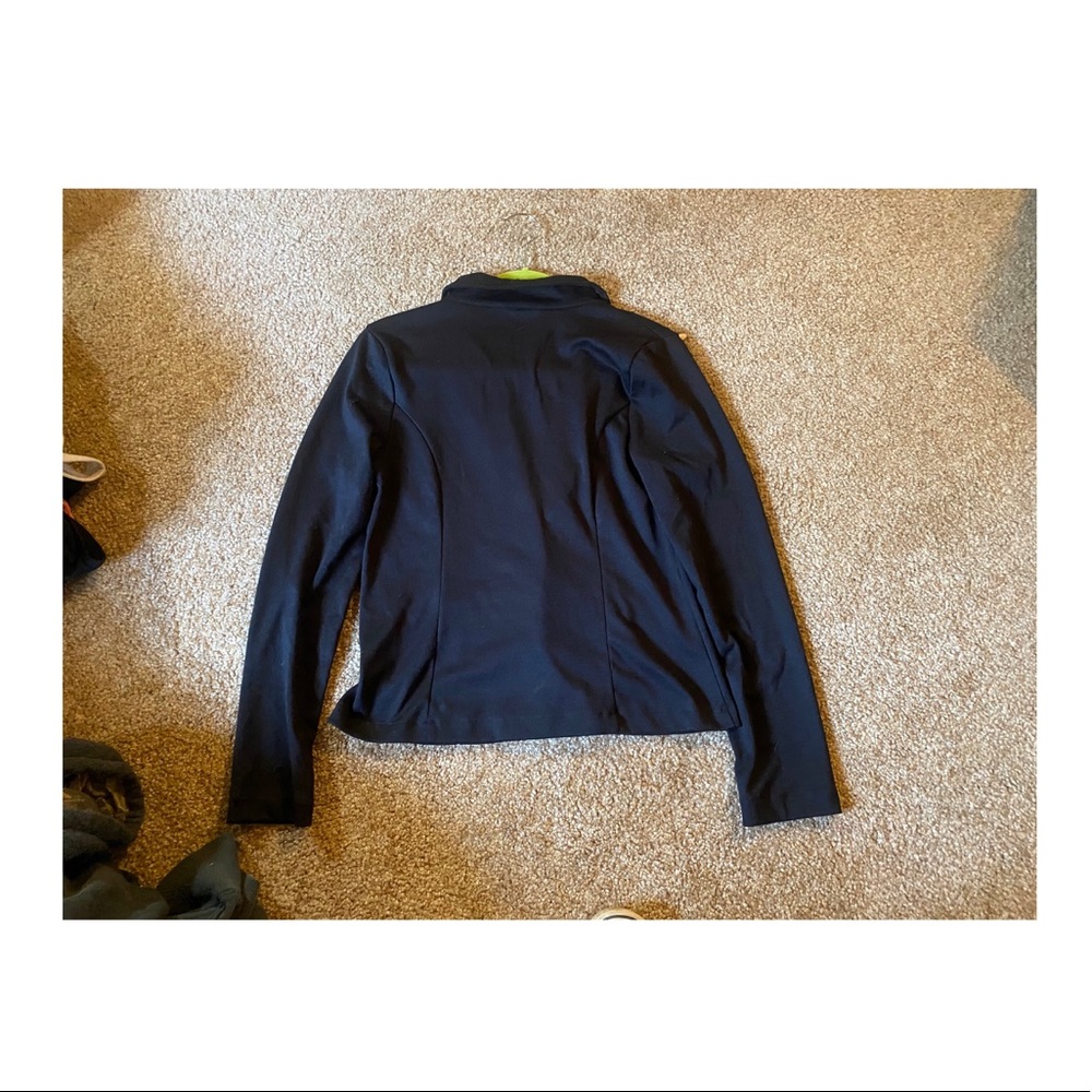 Woman’s Blazer - Picture 2 of 3